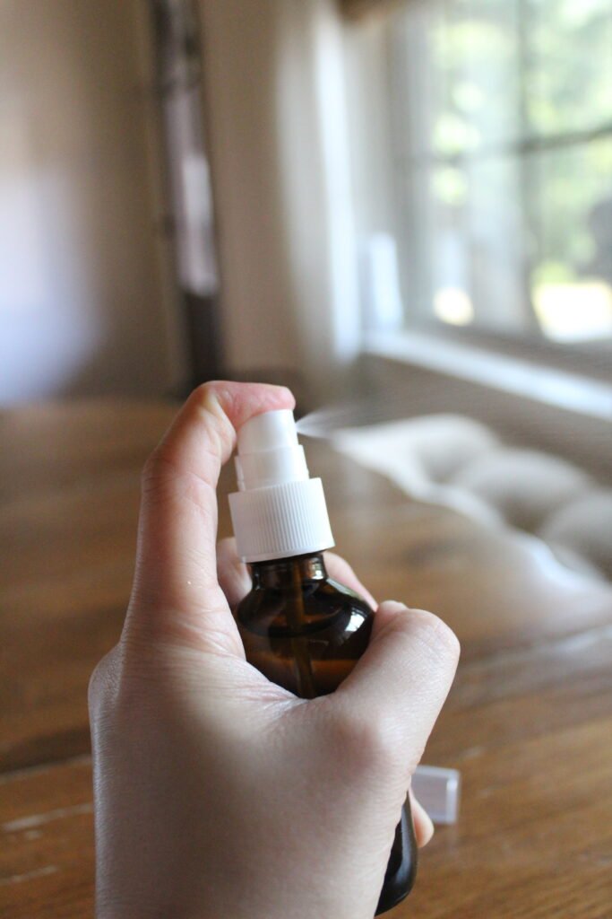 Hand sanitizer spray